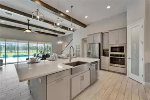 14239 Swiss Bridge Dr, Riverview, FL 33579 - Photo 4