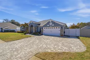 17434 Isbell Ln, Odessa, FL 33556 - Photo 2