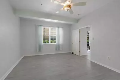 3402 Parkridge Circle, Sarasota, FL 34243 - Photo 12