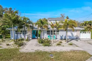 1000 Varona St, Belleair, FL 33756 - Photo 1