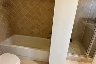 2400 Feather Sound Dr, Clearwater, FL 33762 - Photo 14