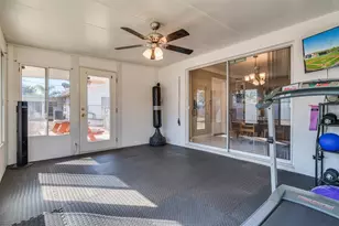 1901 Winchester Rd N, Saint Petersburg, FL 33710 - Photo 26