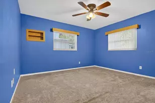 1901 Winchester Rd N, Saint Petersburg, FL 33710 - Photo 20