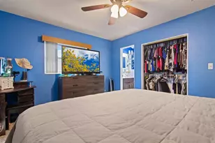 1901 Winchester Rd N, Saint Petersburg, FL 33710 - Photo 16