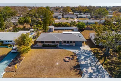 1901 Winchester Road N, Saint Petersburg, FL 33710 - Photo 40