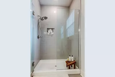 5110 Preston Avenue S, Gulfport, FL 33707 - Photo 8