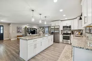 11313 Carrollwood Estates Dr, Tampa, FL 33618 - Photo 14