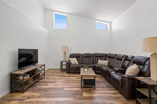 9474 Mississippi Run, Weeki Wachee, FL 34613 - Photo 14