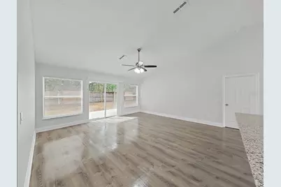 8018 Shepherd Avenue, Spring Hill, FL 34606 - Photo 18