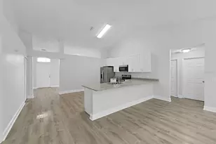 8018 Shepherd Ave, Spring Hill, FL 34606 - Photo 16