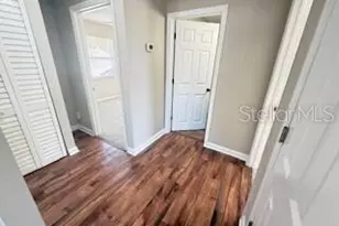 2723 W State St, Tampa, FL 33609 - Photo 8