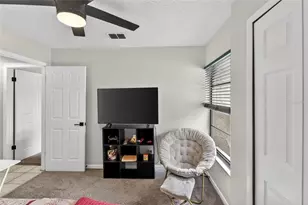 4871 Puritan Cir, Tampa, FL 33617 - Photo 22