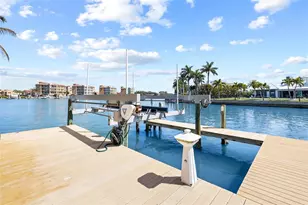 4914 59th Ave S, Saint Petersburg, FL 33715 - Photo 6