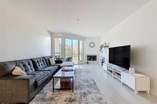 106 Brent Cir, Oldsmar, FL 34677 - Photo 12