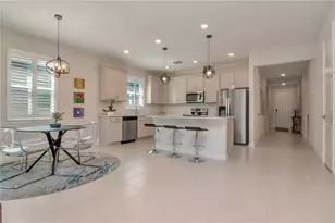 6462 Bradford Woods Dr, Zephyrhills, FL 33542 - Photo 12