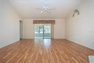 2308 Emerald Lake Dr, Sun City Center, FL 33573 - Photo 10
