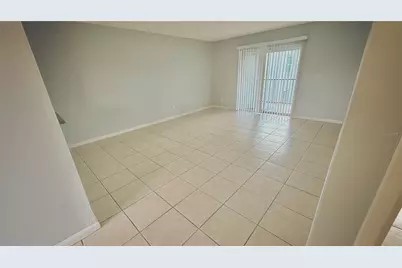 2840 Somerset Park Drive #201, Tampa, FL 33613 - Photo 4