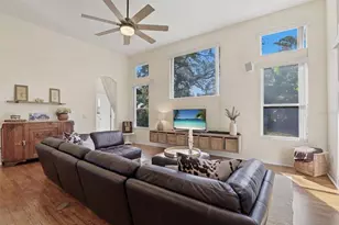 328 Liam Ave, Tarpon Springs, FL 34689 - Photo 20