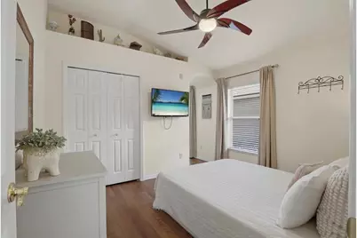 328 Liam Avenue, Tarpon Springs, FL 34689 - Photo 36