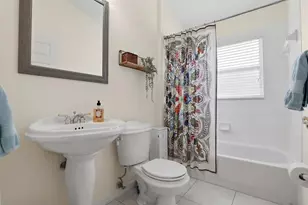 328 Liam Ave, Tarpon Springs, FL 34689 - Photo 38