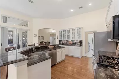 328 Liam Avenue, Tarpon Springs, FL 34689 - Photo 18