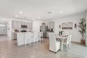 38310 Tea Rose Ave, Zephyrhills, FL 33540 - Photo 8