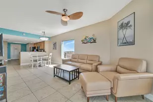 11605 Gulf Blvd, Treasure Island, FL 33706 - Photo 22