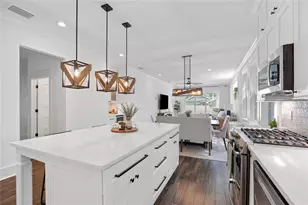 911 W Adalee St, Tampa, FL 33603 - Photo 12