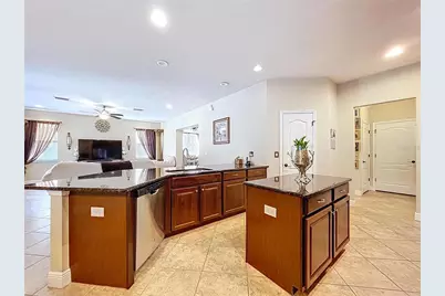 15246 Anguilla Isle Avenue, Tampa, FL 33647 - Photo 22