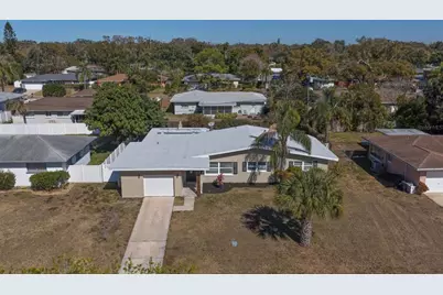 2239 Duncan Drive, Belleair Bluffs, FL 33770 - Photo 2