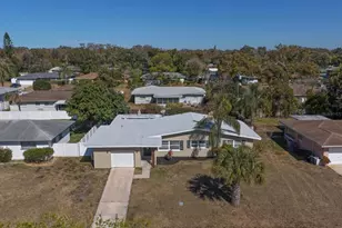 2239 Duncan Dr, Belleair Bluffs, FL 33770 - Photo 2