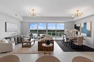 1020 Sunset Point Rd, Clearwater, FL 33755 - Photo 10