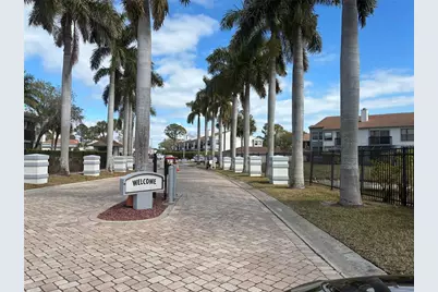 2017 Skimmer Court W #413, Clearwater, FL 33762 - Photo 2