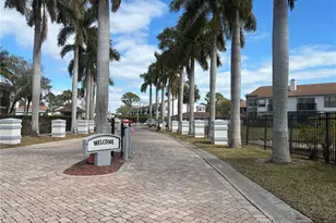 2017 Skimmer Ct W, Clearwater, FL 33762 - Photo 2