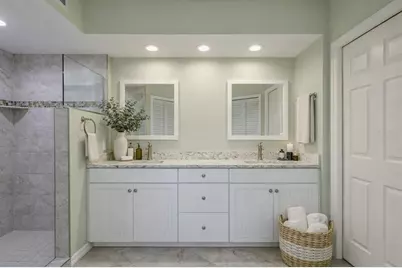 1200 Country Club Drive #4202, Largo, FL 33771 - Photo 14