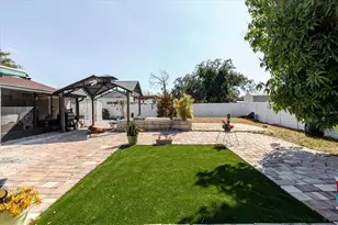 7008 Mintwood Ct, Tampa, FL 33615 - Photo 64