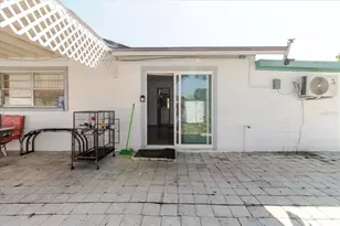 7008 Mintwood Ct, Tampa, FL 33615 - Photo 58