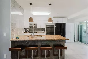 7008 Mintwood Ct, Tampa, FL 33615 - Photo 24