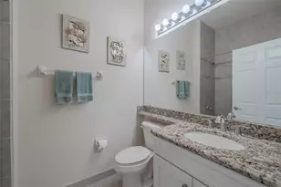 16225 Cape Coral Dr, Wimauma, FL 33598 - Photo 12