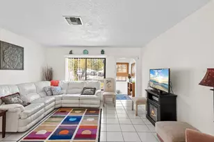 420 Crosswinds Dr, Palm Harbor, FL 34683 - Photo 10