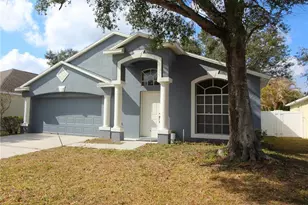 9347 Hidden Water Cir, Riverview, FL 33578 - Photo 2