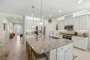 11518 Lake Lucaya Dr, Riverview, FL 33579 - Photo 8