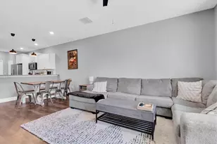 5233 Sylvester Loop, Tampa, FL 33610 - Photo 4