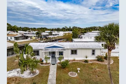 143 E Saint Annes Cir, Apollo Beach, FL 33572 - Photo 2