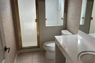 11837 Grand Isles Ln, Fort Myers, FL 33913 - Photo 8