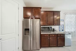 18930 Willowmore Cedar Dr, Lutz, FL 33558 - Photo 16