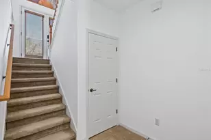 321 Summer Clouds Pl, Brandon, FL 33511 - Photo 4