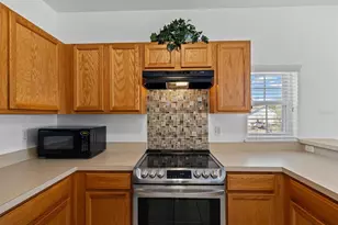 321 Summer Clouds Pl, Brandon, FL 33511 - Photo 16