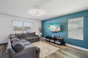 11168 Leland Groves Dr, Riverview, FL 33579 - Photo 6