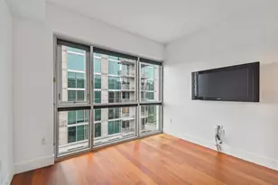 111 N 12th St, Tampa, FL 33602 - Photo 46